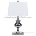 Hot selling classic style fancy warm design hotel decoration bedroom table lamp with E14